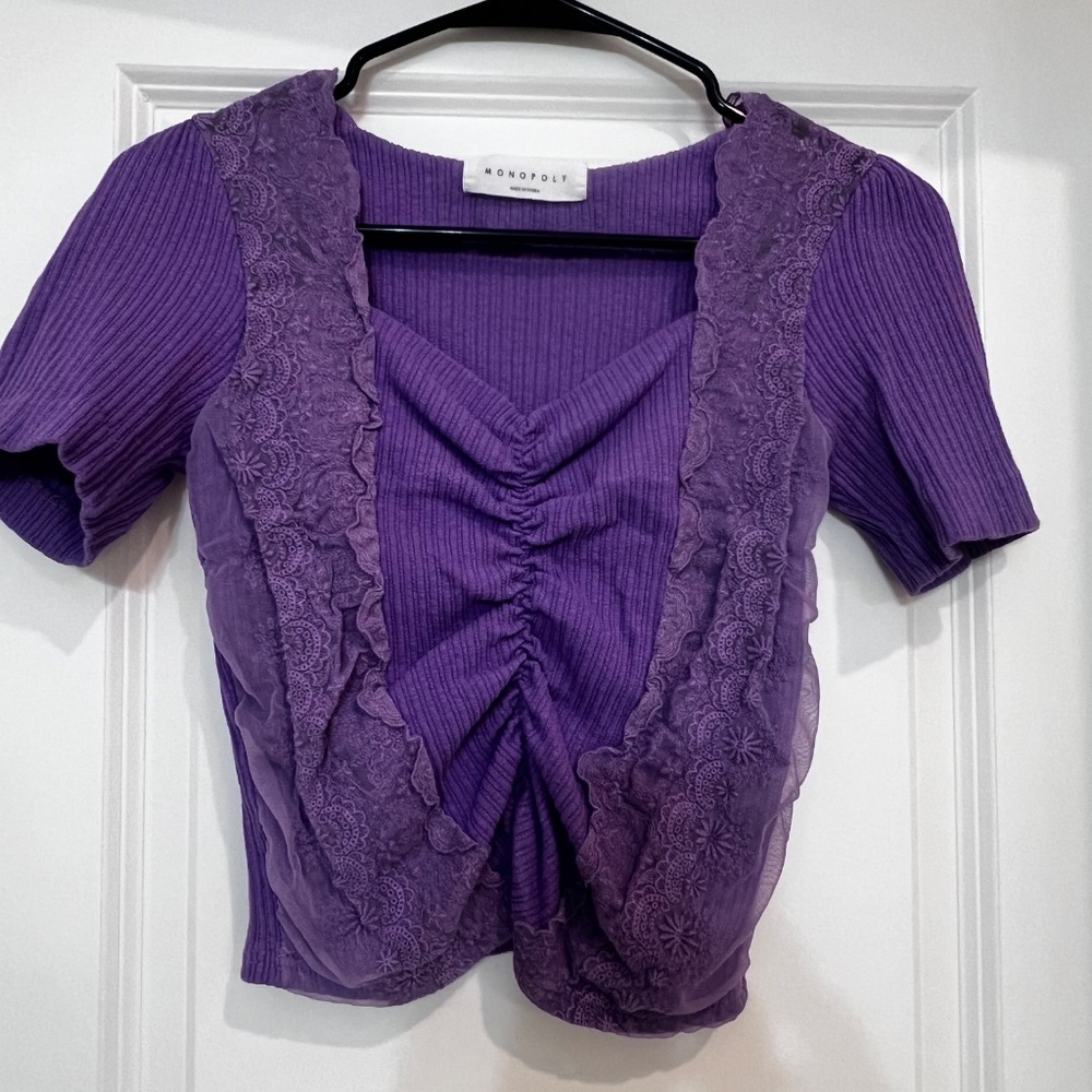 Women's clothing tops. Size 0. Purple